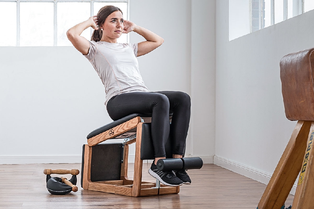 banca fitness din lemn si piele